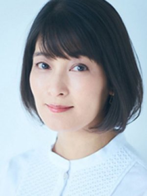 Ayako Kawasumi