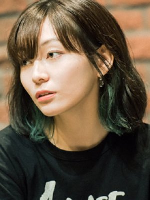 Akari Nanawo