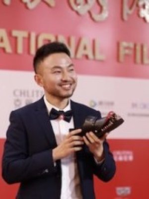 Shengwei Zhou