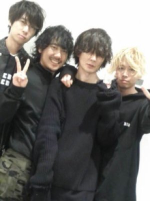BUMP OF CHICKEN