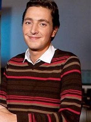 Alexis Tomassian
