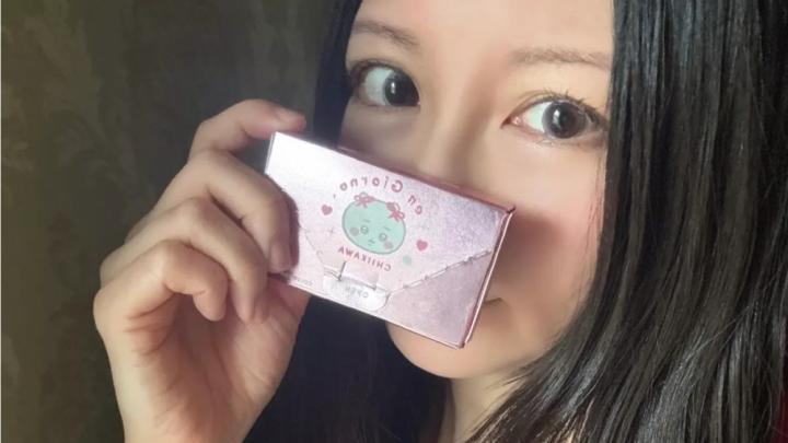 Chiikawa contacts: el toque kawaii que puedes llevar sin perder estilo